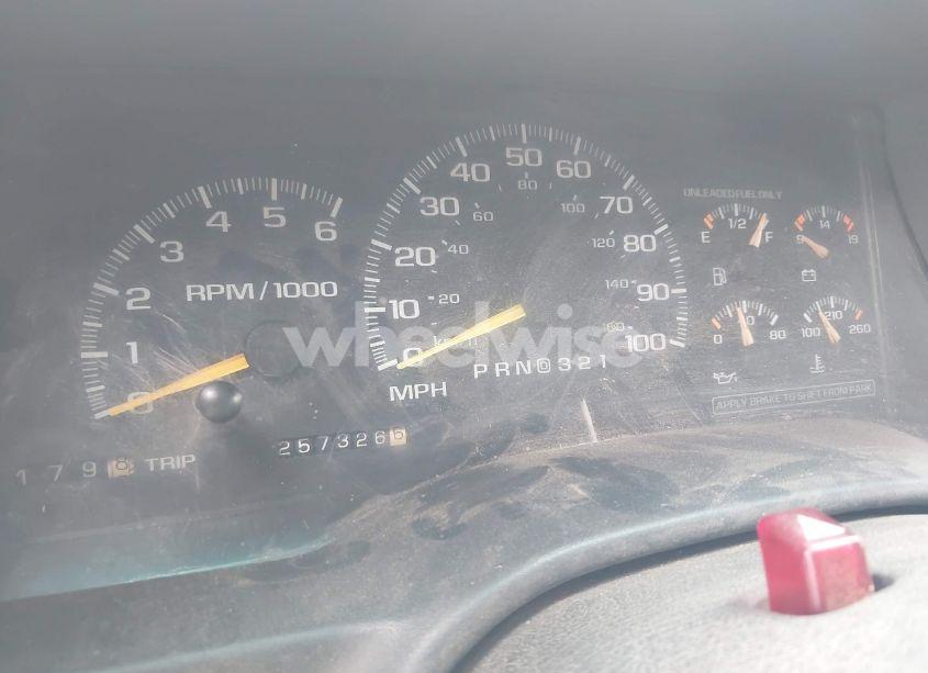 Photo 7 of 1999 Chevrolet Tahoe LS (VIN 1GNEK13R7XJ452832)