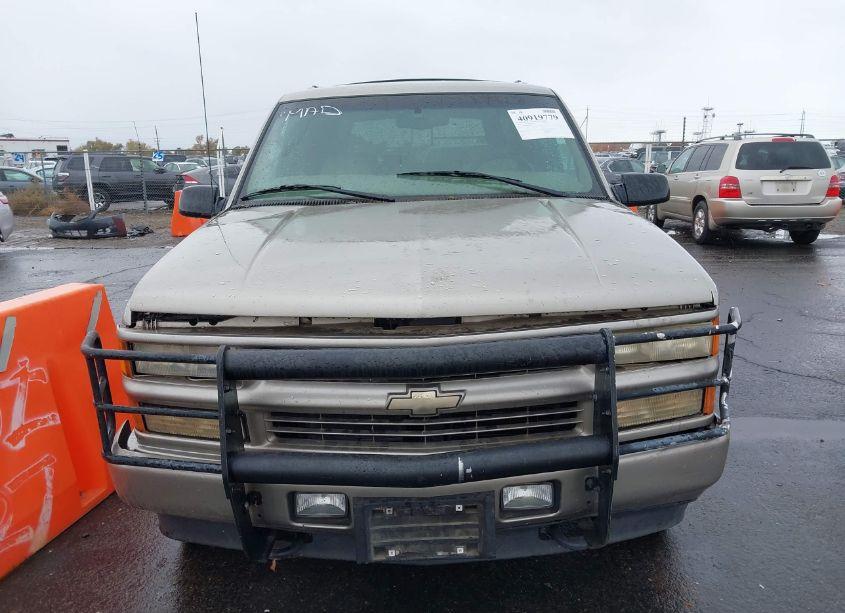 Photo 6 of 2000 Chevrolet Tahoe Z71 (VIN 1GNEK13R7YR107349)