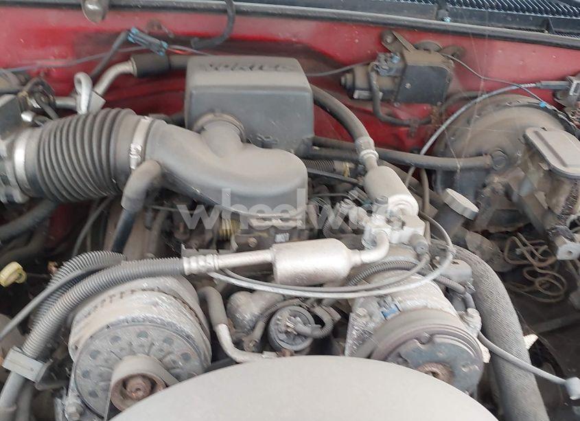 Photo 10 of 2000 Chevrolet Tahoe Z71 (VIN 1GNEK13R7YR141985)