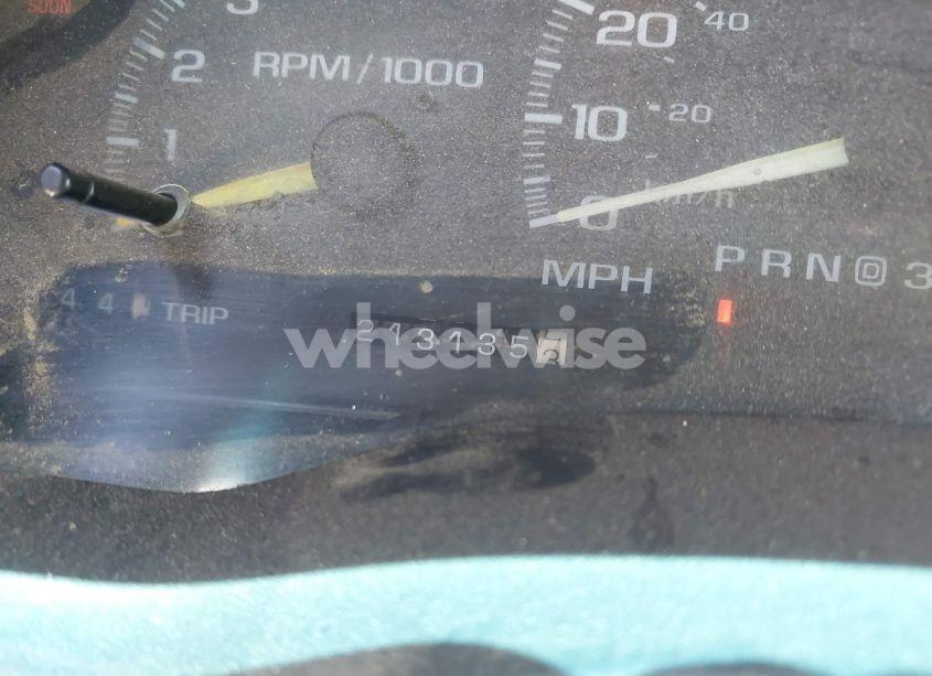 Photo 16 of 1996 Chevrolet Tahoe K1500 (VIN 1GNEK13R9TJ357134)