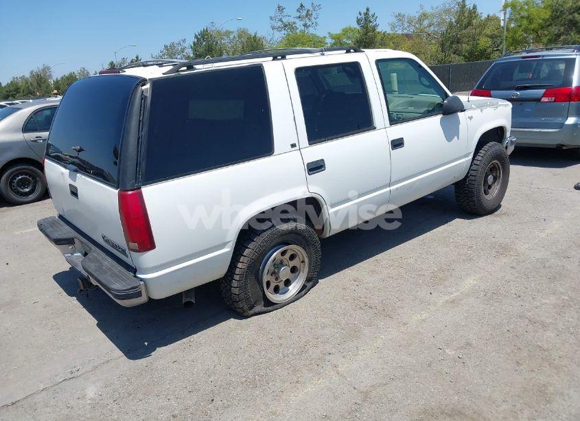 Photo 4 of 1996 Chevrolet Tahoe K1500 (VIN 1GNEK13R9TJ357134)