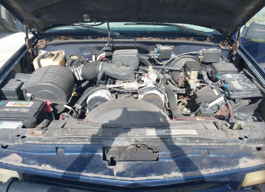 Photo 10 of 2000 Chevrolet Tahoe Z71 (VIN 1GNEK13R9YR193120)