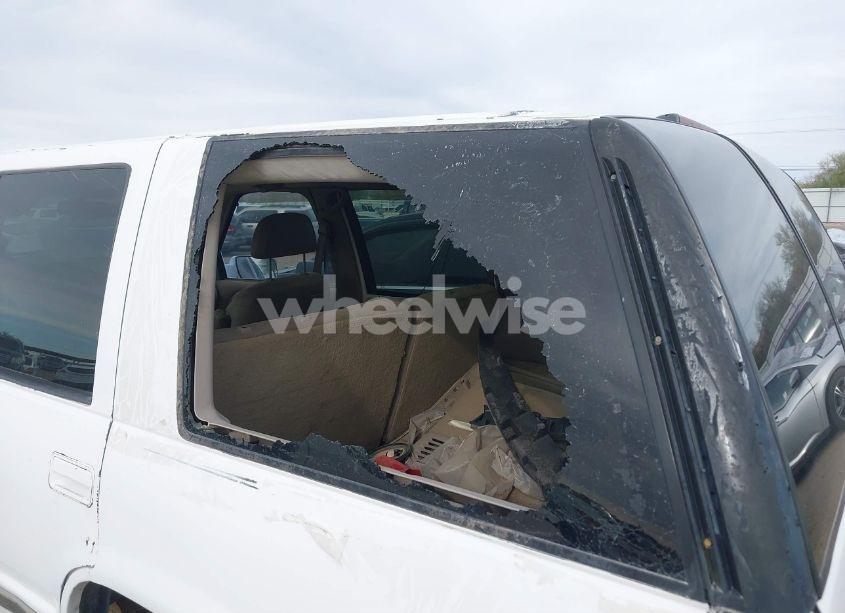 Photo 14 of 1997 Chevrolet Tahoe LS (VIN 1GNEK13RXVJ389741)