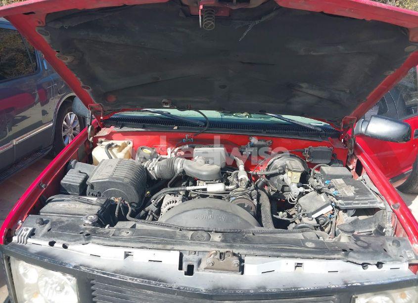 Photo 10 of 1999 Chevrolet Tahoe LS (VIN 1GNEK13RXXR121504)