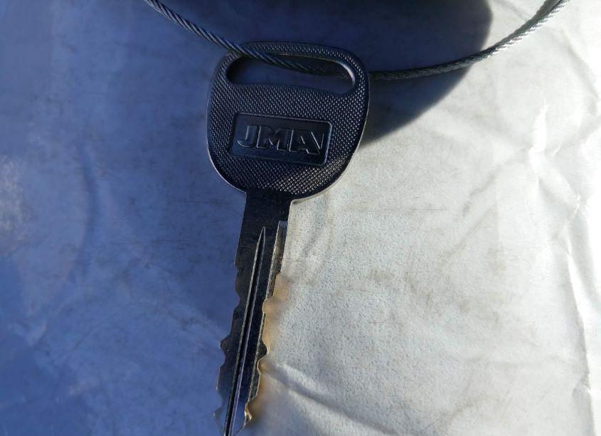 Photo 11 of 2001 Chevrolet Tahoe LT (VIN 1GNEK13T01R103760)