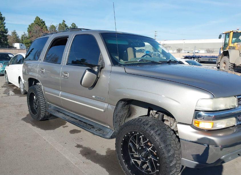 Photo 6 of 2001 Chevrolet Tahoe LT (VIN 1GNEK13T01R103760)