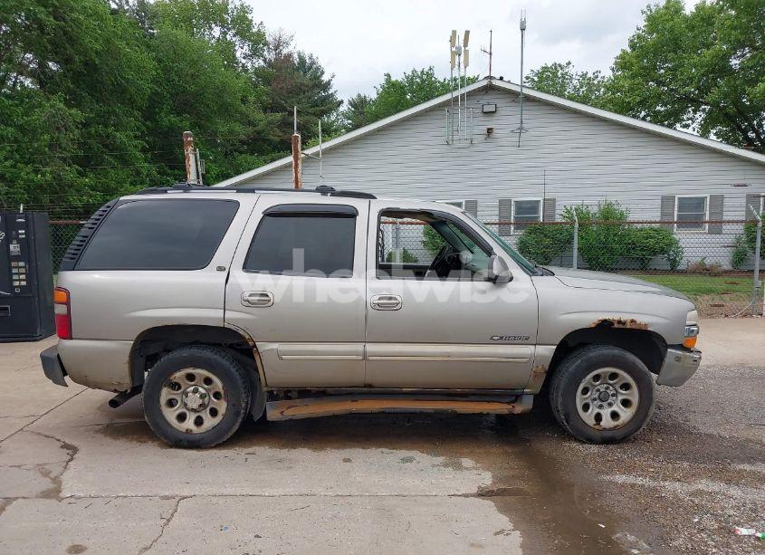 Photo 14 of 2001 Chevrolet Tahoe LT (VIN 1GNEK13T01R128643)
