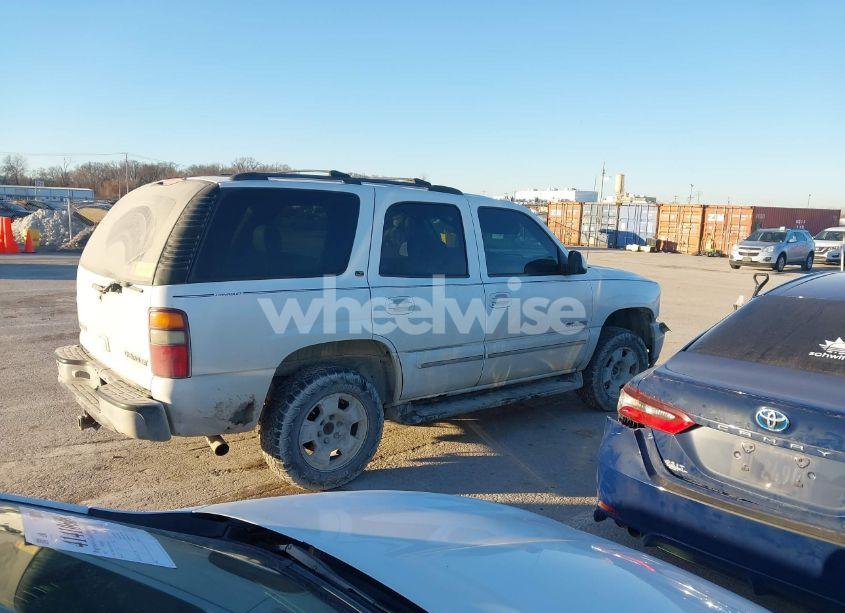 Photo 13 of 2001 Chevrolet Tahoe LT (VIN 1GNEK13T01R175168)