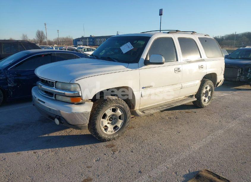 Photo 2 of 2001 Chevrolet Tahoe LT (VIN 1GNEK13T01R175168)