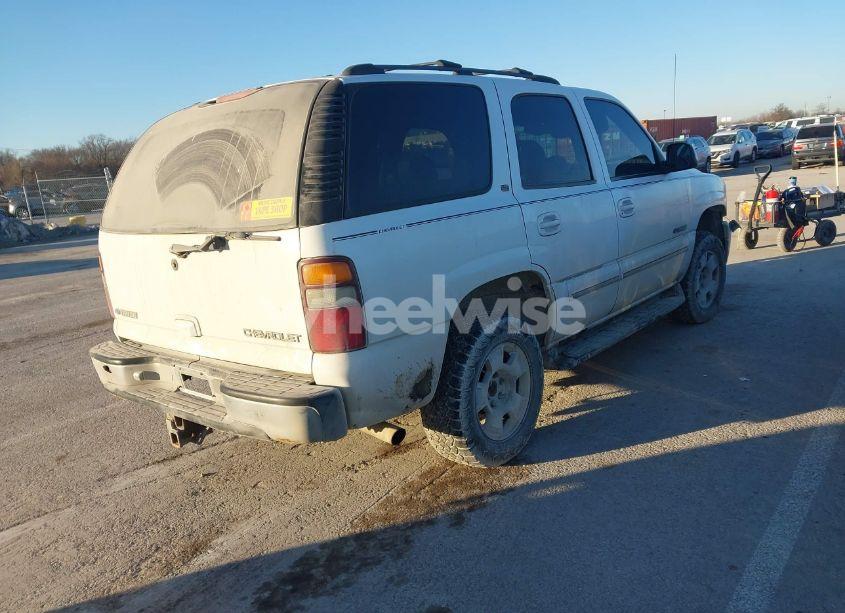 Photo 4 of 2001 Chevrolet Tahoe LT (VIN 1GNEK13T01R175168)