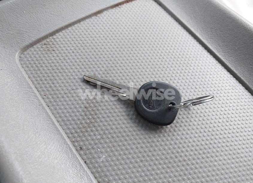 Photo 11 of 2001 Chevrolet Tahoe LT (VIN 1GNEK13T01R189068)