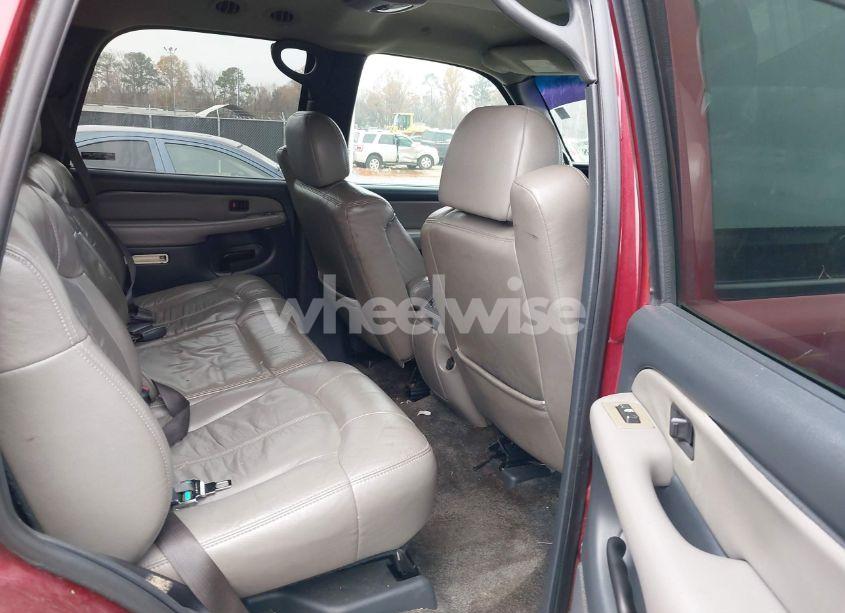 Photo 8 of 2001 Chevrolet Tahoe LT (VIN 1GNEK13T01R189068)