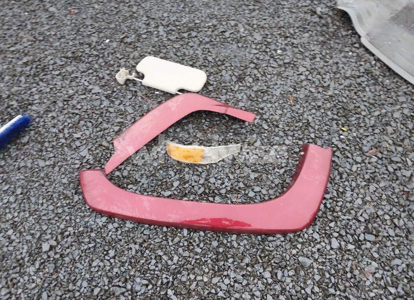 Photo 12 of 2003 Chevrolet Tahoe LT (VIN 1GNEK13T03R105320)