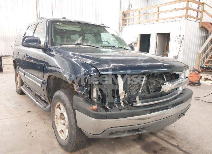 2005 Chevrolet Tahoe LT (VIN 1GNEK13T05J152302) main photo