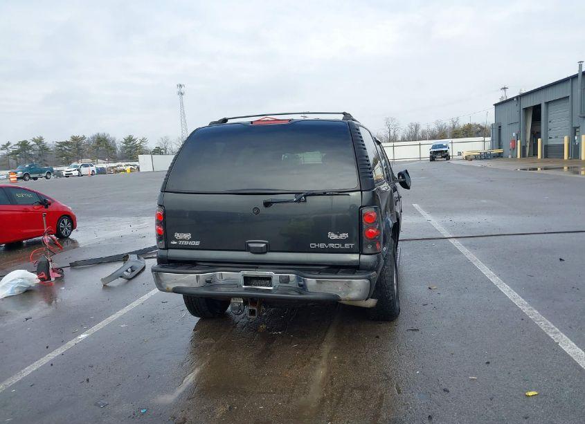 Photo 17 of 2005 Chevrolet Tahoe LT (VIN 1GNEK13T05J180942)