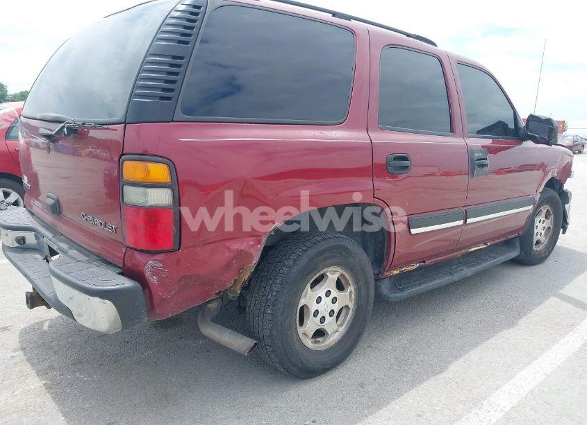 Photo 4 of 2005 Chevrolet Tahoe LS (VIN 1GNEK13T05J194601)