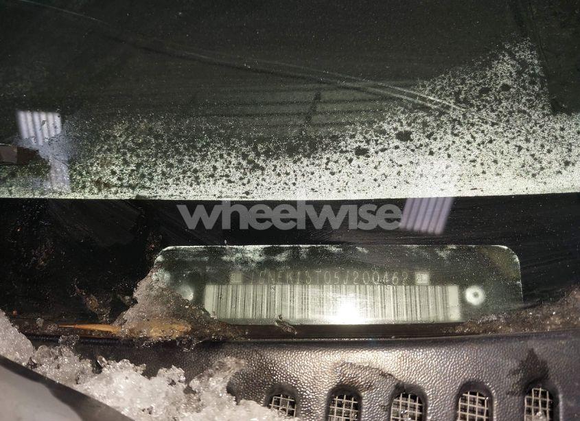 Photo 9 of 2005 Chevrolet Tahoe LT (VIN 1GNEK13T05J200462)