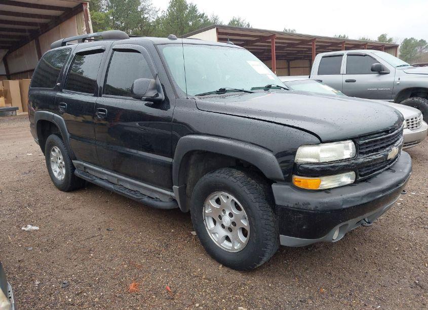 2005 Chevrolet Tahoe Z71 (VIN 1GNEK13T05R198388) main photo