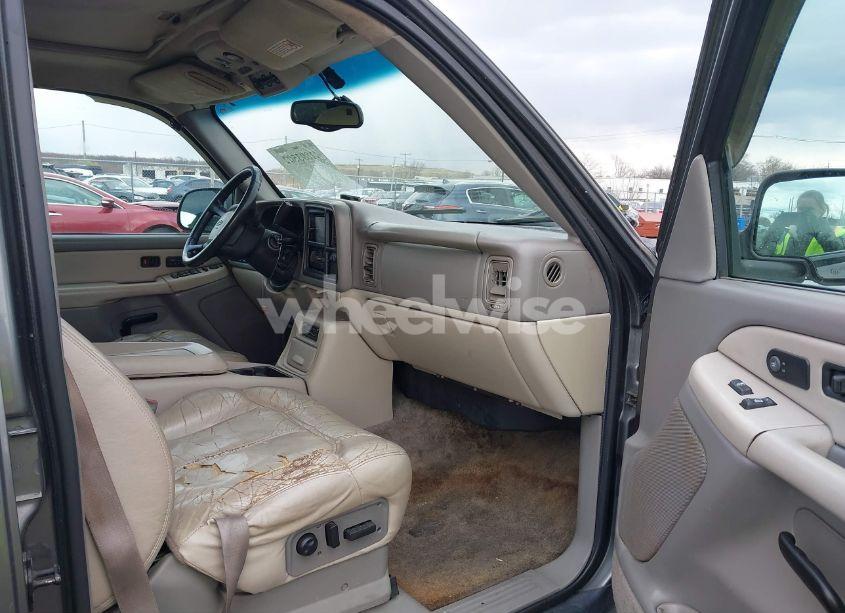 Photo 5 of 2000 Chevrolet Tahoe ALL NEW LT (VIN 1GNEK13T0YJ164874)