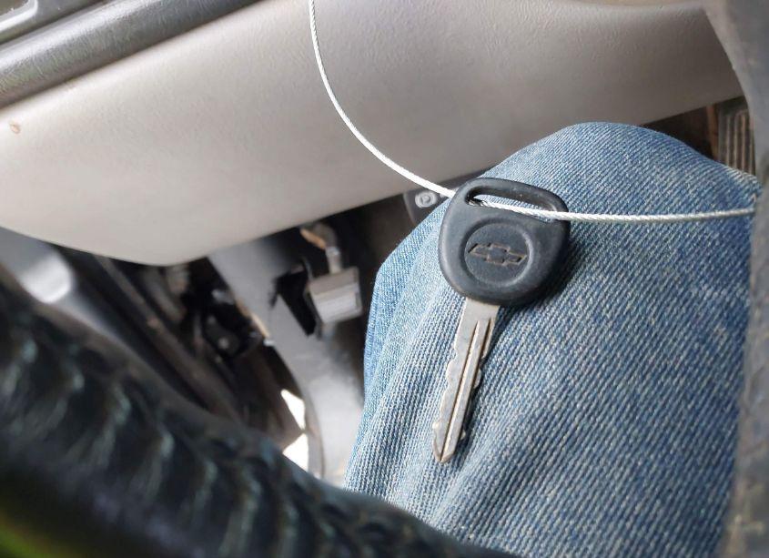 Photo 11 of 2001 Chevrolet Tahoe LT (VIN 1GNEK13T11J146843)