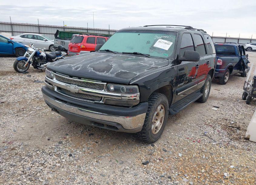Photo 2 of 2001 Chevrolet Tahoe LT (VIN 1GNEK13T11J146843)