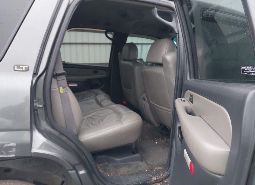 Photo 8 of 2001 Chevrolet Tahoe LT (VIN 1GNEK13T11J317025)