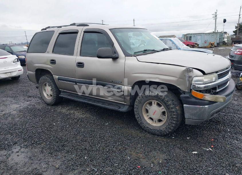 2001 Chevrolet Tahoe LS (VIN 1GNEK13T11R109826) main photo
