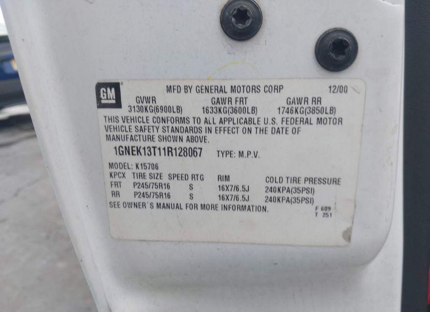 Photo 9 of 2001 Chevrolet Tahoe LT (VIN 1GNEK13T11R128067)