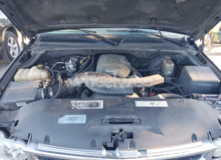 Photo 10 of 2001 Chevrolet Tahoe LT (VIN 1GNEK13T11R219341)