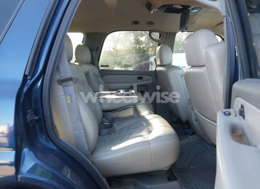 Photo 8 of 2001 Chevrolet Tahoe LT (VIN 1GNEK13T11R219341)