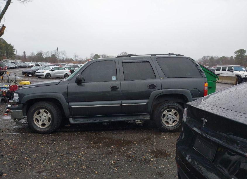 Photo 14 of 2004 Chevrolet Tahoe LT (VIN 1GNEK13T14R119292)