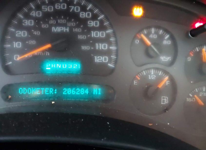 Photo 7 of 2004 Chevrolet Tahoe LT (VIN 1GNEK13T14R119292)