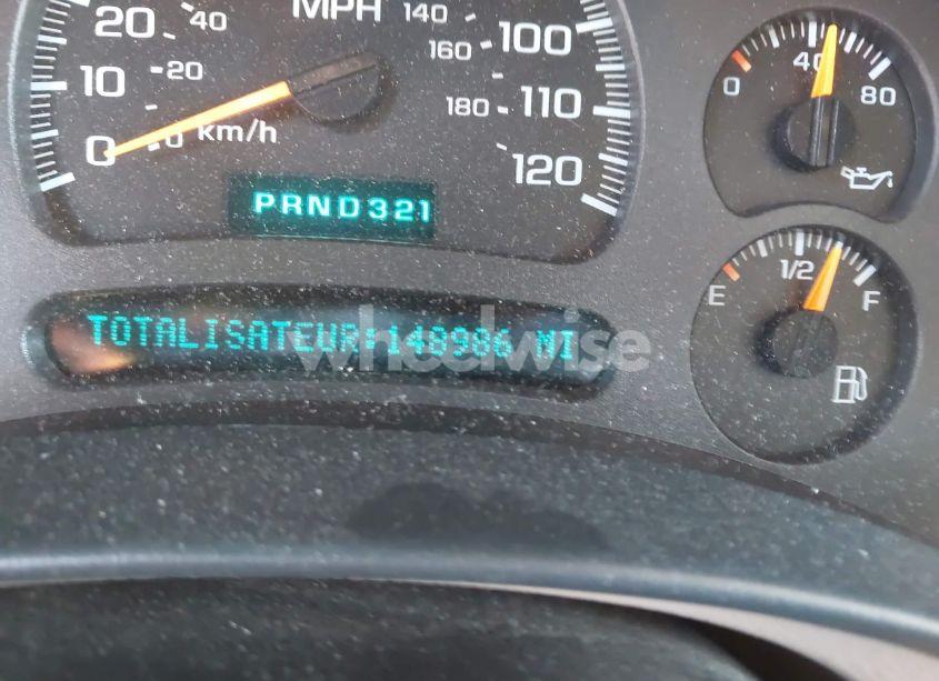 Photo 15 of 2004 Chevrolet Tahoe LS (VIN 1GNEK13T14R169285)