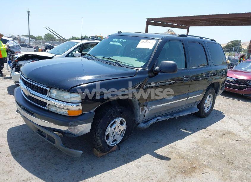 Photo 6 of 2004 Chevrolet Tahoe LS (VIN 1GNEK13T14R169285)