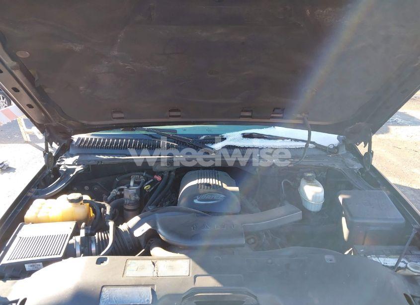 Photo 10 of 2004 Chevrolet Tahoe Z71 (VIN 1GNEK13T14R180481)