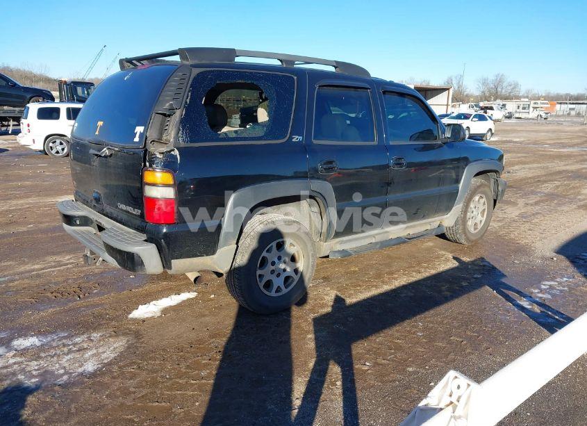 Photo 4 of 2004 Chevrolet Tahoe Z71 (VIN 1GNEK13T14R180481)