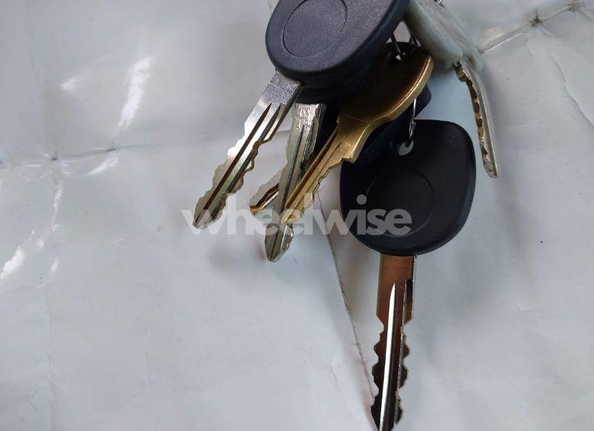 Photo 11 of 2005 Chevrolet Tahoe LS (VIN 1GNEK13T15J263926)