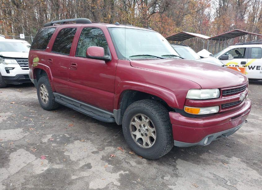 2005 Chevrolet Tahoe Z71 (VIN 1GNEK13T15R112103) main photo
