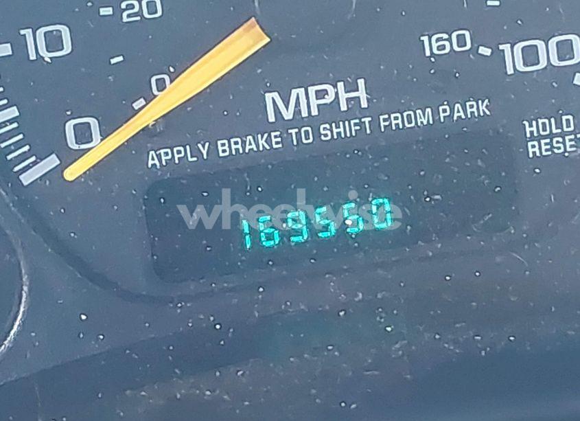 Photo 14 of 2000 Chevrolet Tahoe ALL NEW LT (VIN 1GNEK13T1YJ103212)