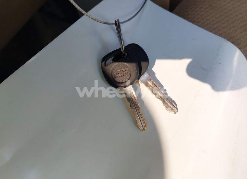 Photo 11 of 2001 Chevrolet Tahoe LT (VIN 1GNEK13T21J264755)