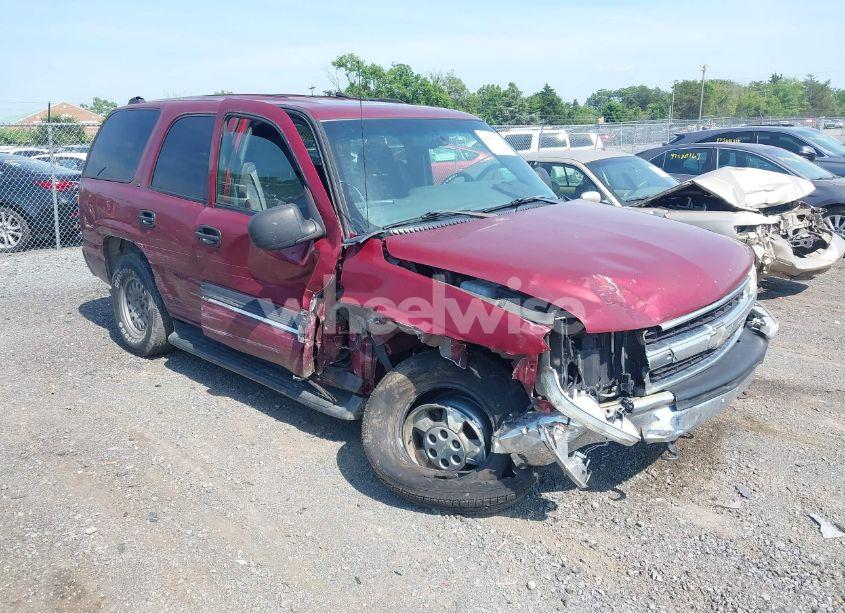 2001 Chevrolet Tahoe LS (VIN 1GNEK13T21J295102) main photo