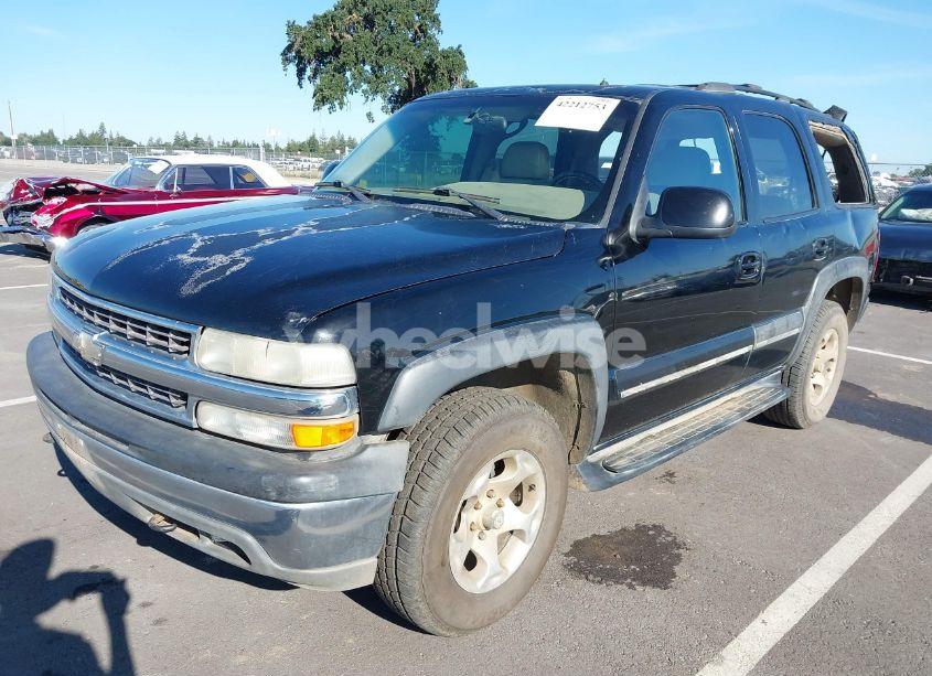 Photo 2 of 2002 Chevrolet Tahoe LT (VIN 1GNEK13T22J206193)