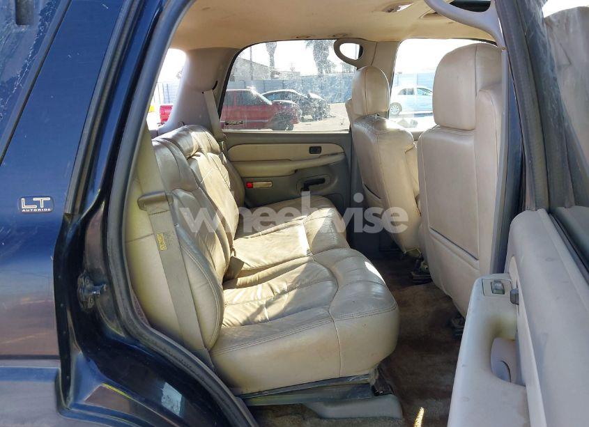 Photo 8 of 2002 Chevrolet Tahoe LT (VIN 1GNEK13T22J206193)