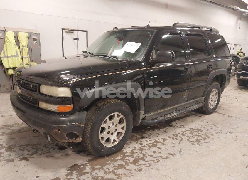 Photo 2 of 2004 Chevrolet Tahoe Z71 (VIN 1GNEK13T24R242907)