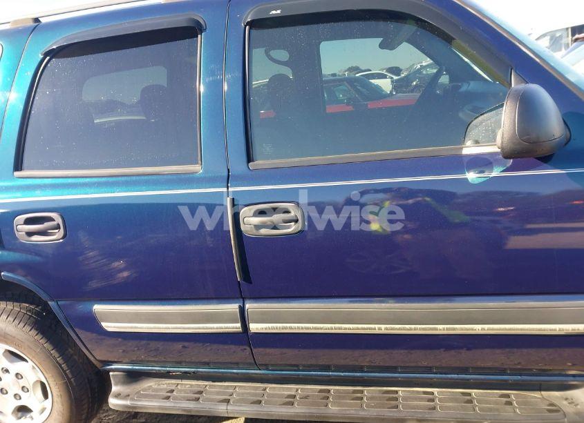 Photo 13 of 2005 Chevrolet Tahoe LS (VIN 1GNEK13T25J105157)