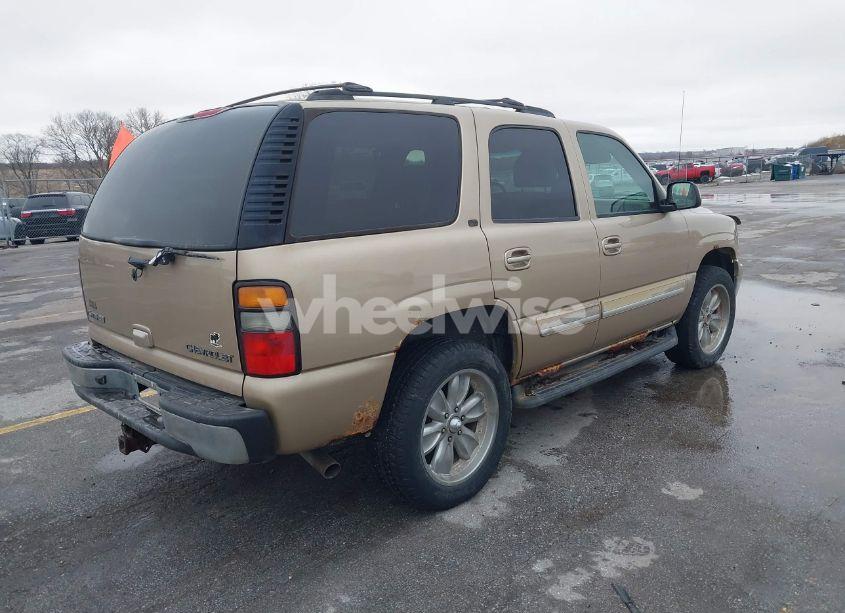 Photo 4 of 2005 Chevrolet Tahoe LT (VIN 1GNEK13T25J143083)