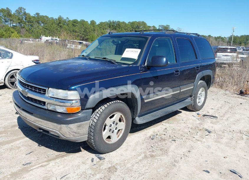 Photo 2 of 2005 Chevrolet Tahoe LT (VIN 1GNEK13T25R158216)