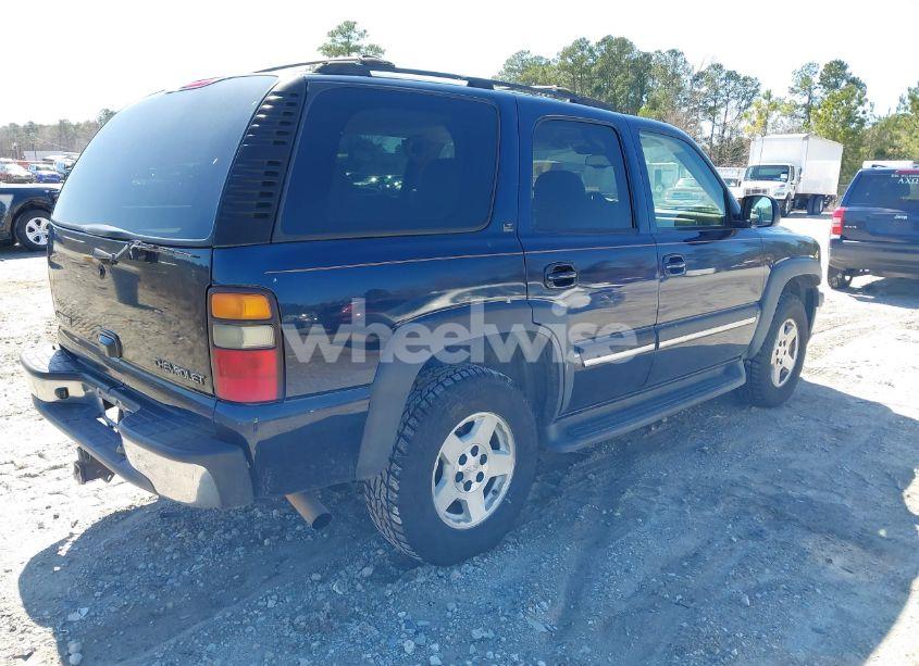 Photo 4 of 2005 Chevrolet Tahoe LT (VIN 1GNEK13T25R158216)