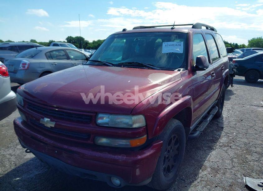 Photo 2 of 2005 Chevrolet Tahoe Z71 (VIN 1GNEK13T25R225137)