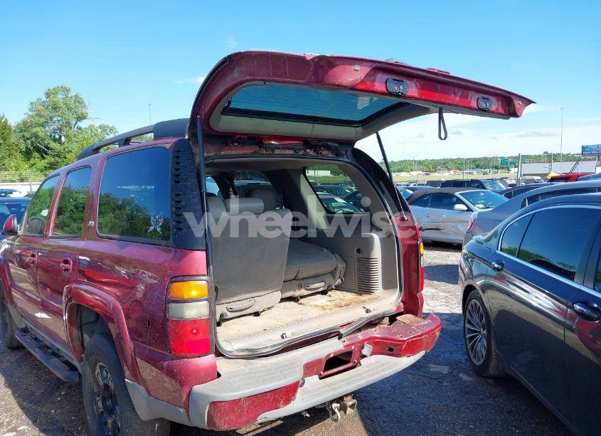 Photo 3 of 2005 Chevrolet Tahoe Z71 (VIN 1GNEK13T25R225137)